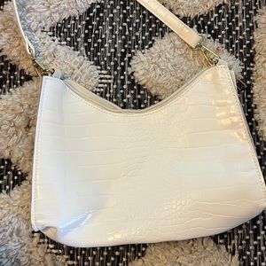 Simple white bag